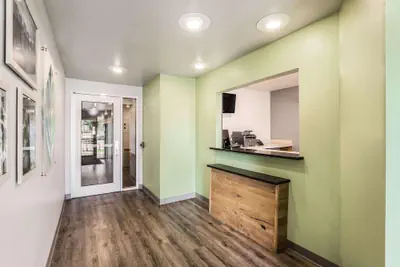 Photo 3 - Woodspring Suites Cedar Park - Austin North
