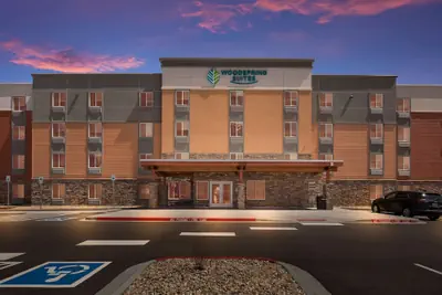 Photo 2 - WoodSpring Suites Colorado Springs North - Air Force Academy