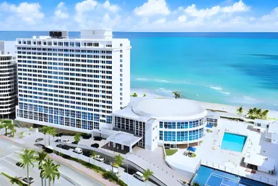 Photo 2 - SeaStays Apartments