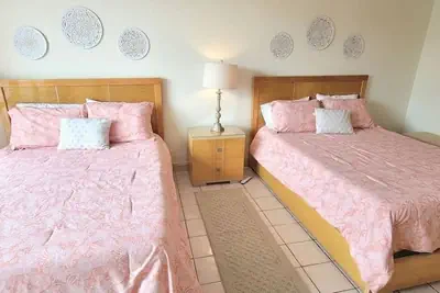Photo 4 - Beachfront Resort * Heated Pool * Sleeps Heaps (Saida Royale 9039) by RedAwning