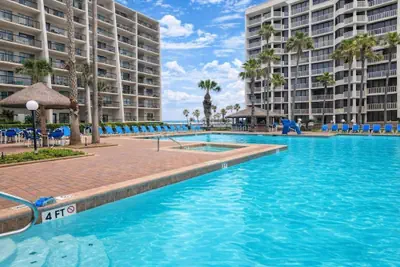 Photo 2 - Beachfront Resort * Heated Pool * Sleeps Heaps (Saida Royale 9039) by RedAwning