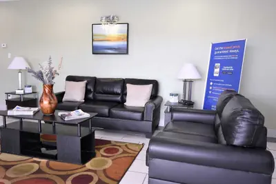 Photo 2 - Suburban Studios Columbia - Harbison