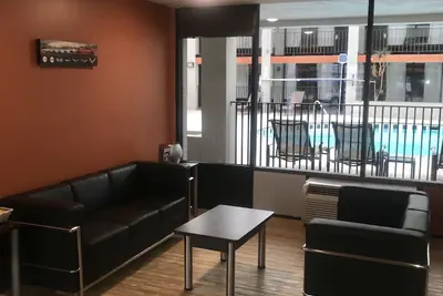 Photo 4 - VetteCity Hotel