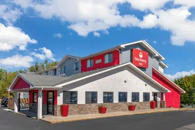 Photo 2 - Harmony Inn