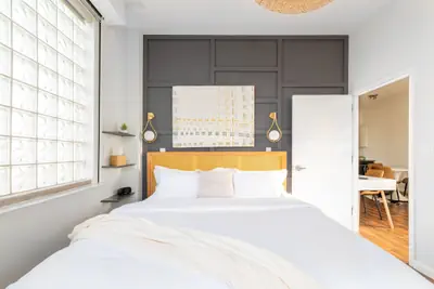 Photo 4 - The Modernist Hotel
