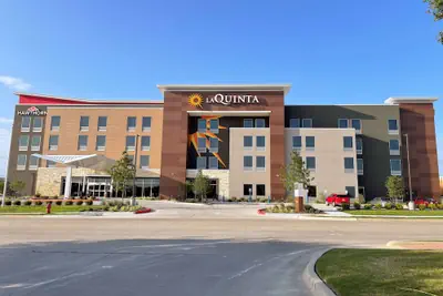 Photo 2 - Hawthorn Extended Stay by Wyndham Pflugerville