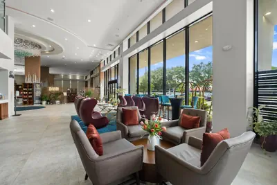 Photo 4 - Cambria Hotel Orlando Universal Blvd