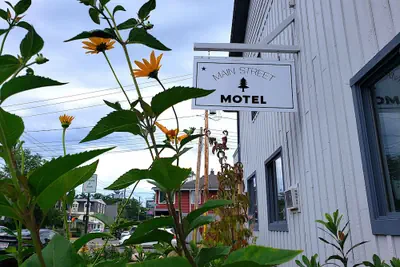 Photo 2 - Main Street Motel