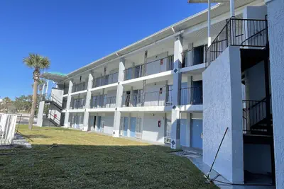 Photo 2 - Motel 6 – Altamonte Springs, FL