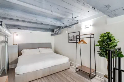 Photo 2 - The Ledger Residences by Sosuite - Old City