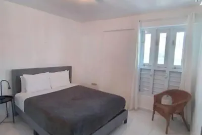 Photo 2 - Arecibo Hotel 2105