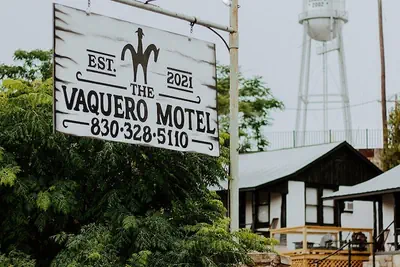 Photo 2 - The Vaquero Motel
