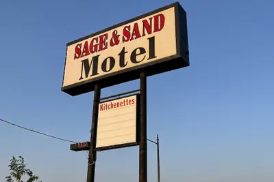 Photo 3 - Sage & Sand Motel