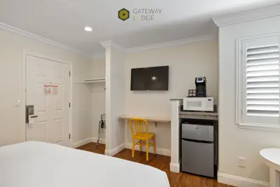 Photo 4 - Gateway Lodge