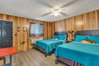 Photo 2 - Reel Inn and Lodge