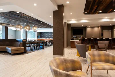 Photo 4 - SpringHill Suites Chester