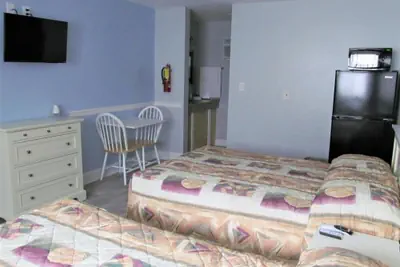 Photo 3 - Rio Motel and Suites