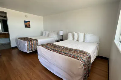 Photo 3 - Escalante Canyon Inn