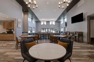 Photo 5 - Homewood Suites by Hilton Oak Creek Milwaukee