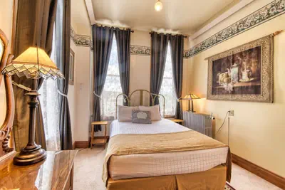 Photo 3 - The Delaware Hotel