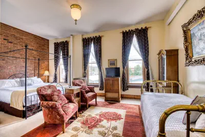 Photo 5 - The Delaware Hotel
