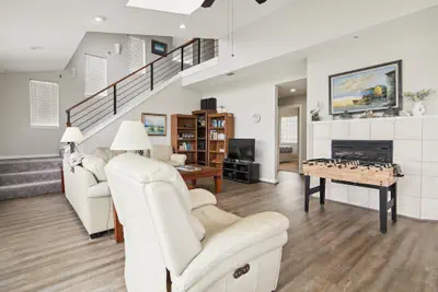 Photo 4 - Brannen's Beachfront by Ryson Vacation Rentals