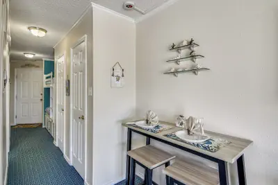 Photo 4 - Turtle Haven by Ryson Vacation Rentals