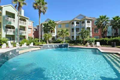 Photo 2 - Dawn 631 by Ryson Vacation Rentals