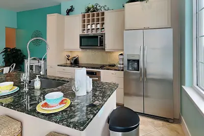 Photo 4 - Beach Getaway by Ryson Vacation Rentals