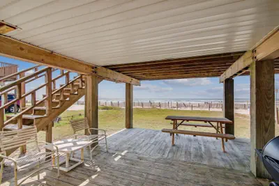 Photo 3 - Sea Loft by Ryson Vacation Rentals