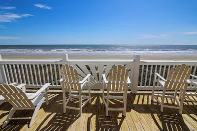 Photo 3 - The Gulf Goddess by Ryson Vacation Rentals