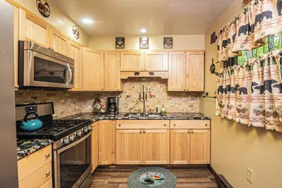 Photo 2 - Woodside Retreat by Taylor Made Deep Creek