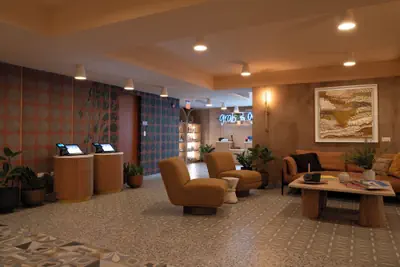 Photo 4 - HiBird- Apartment and Suites Hotel