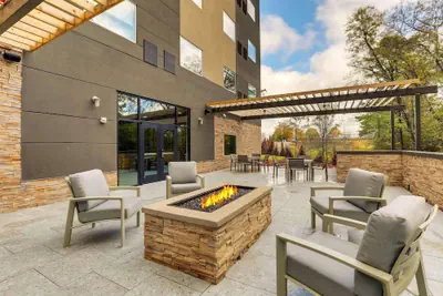 Photo 2 - Country Inn & Suites by Radisson, Cumming near Northside Hospital Forsyth