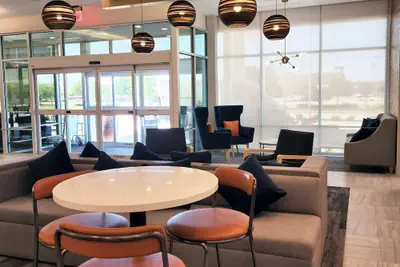 Photo 4 - La Quinta Inn & Suites By Wyndham Pflugerville