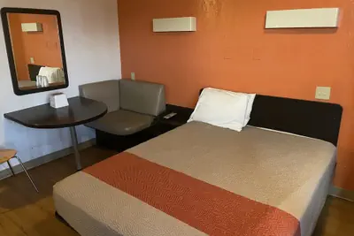Photo 3 - Rest Inn