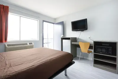Photo 2 - Rest Inn