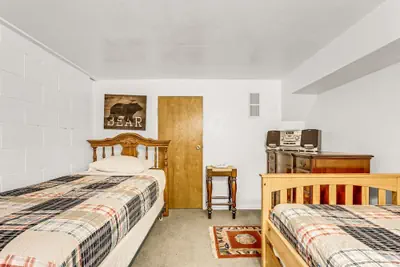 Photo 3 - Multi-Family Cabin in Great Location! - Home #183 by Bear Valley Vacation Rentals