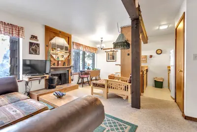 Photo 2 - Pet friendly condo Bear Valley TAM#5 by Bear Valley Vacation Rentals