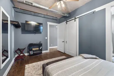 Photo 5 - Urban Lofts