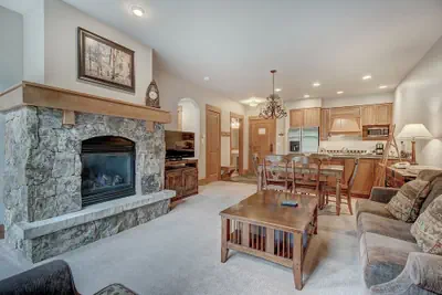 Photo 2 - Luxurious 1 Br In River Run Village With Ski In Ski Out, Kids Ski Free, No Cleaning Fees 1 Bedroom Condo by RedAwning