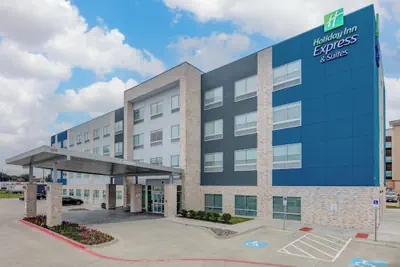 Photo 2 - Holiday Inn Express & Suites Dallas – Plano North by IHG