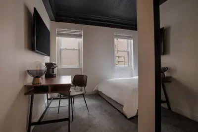 Photo 3 - Dupont Circle Embassy Inn by FOUND