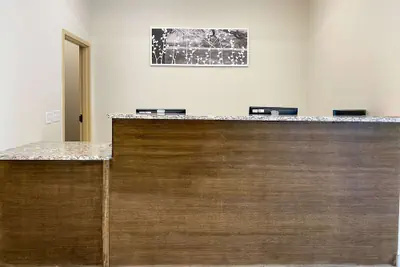 Photo 3 - Sleep Inn & Suites - Coliseum Area