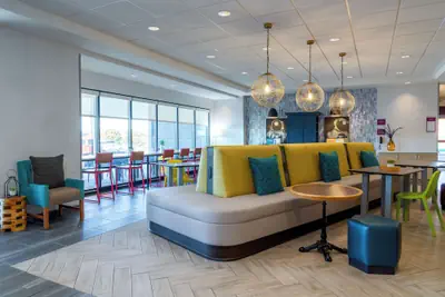 Photo 4 - Home2 Suites by Hilton Fredericksburg South