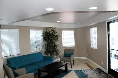 Photo 3 - Rancho San Diego Inn & Suites