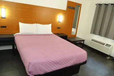 Photo 3 - Sofi Motel