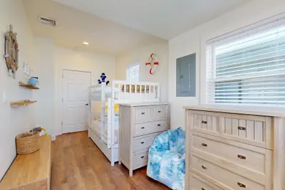 Photo 3 - The Beach House