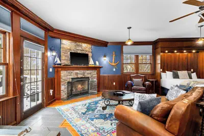 Photo 5 - Historic Salyards Mansion by Heirloom Boutique Collection