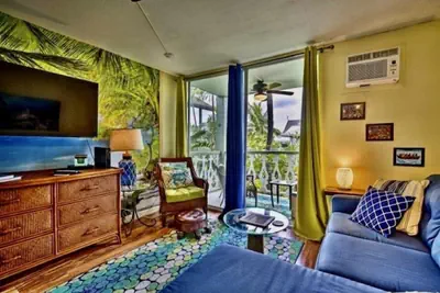 Photo 5 - Garden View Studio - Kona Islander Inn Condos Condo by RedAwning